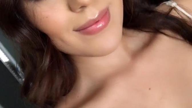 Girls and Boys Do you think I’m pretty?