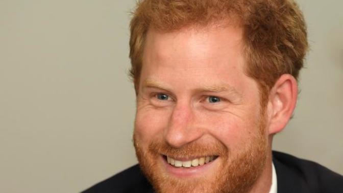 Does it seem like red headed/ginger guys are more insecure about themselves around girls?