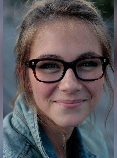 Boys, JUST JUDGING BY THE PHOTO which girl is the most attractive? Ignore make up and smile?