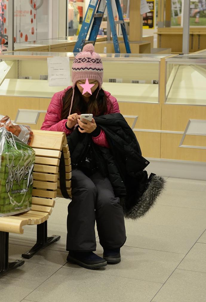 Would you ever date someone who wears snow pants instead of jeans?