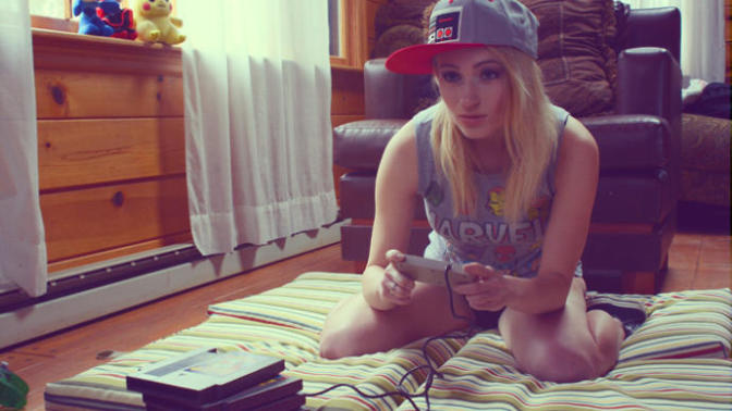 Guys, do you like girls who play video games?