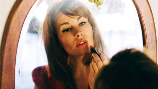 Girls, how long does it take you to put makeup on?
