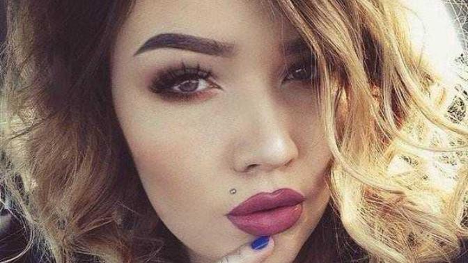 Do you think a monroe piercing looks good on girls?