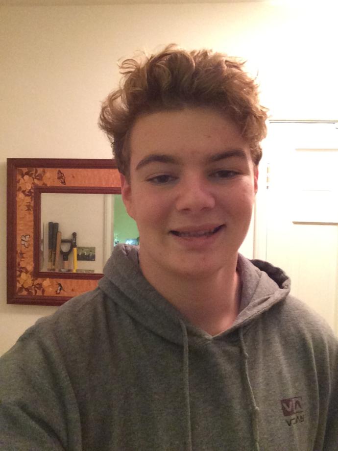 Girls, I am 16 and 6ft 1in. Being honest and based purely on looks would you date me?