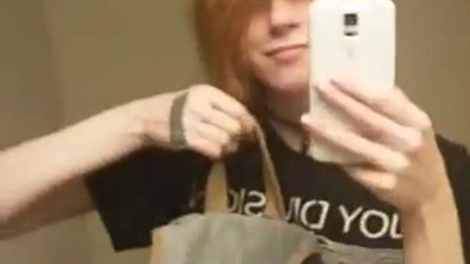 Are emo people more attractive?
?