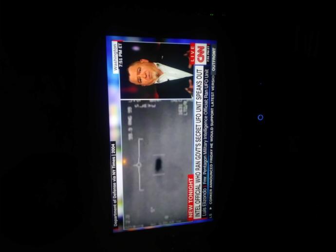 It finally came out! Aliens are real it was on the news tonight! Do u do believe it??