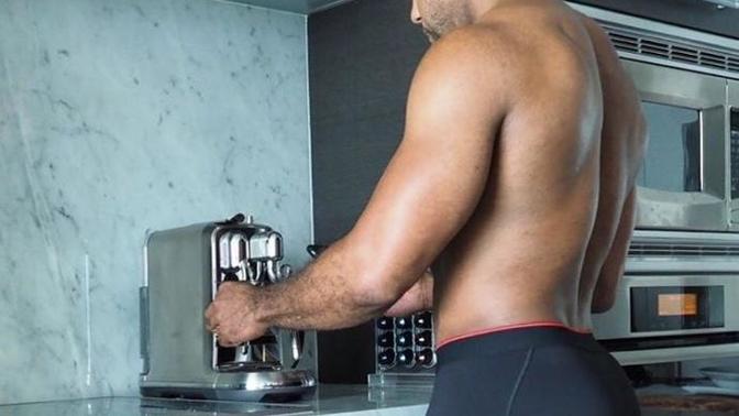 Girls, in your opinion is this butt too big for a guy? Is it bigger than yours?