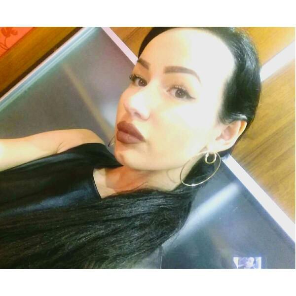 Guys, long or short hair??