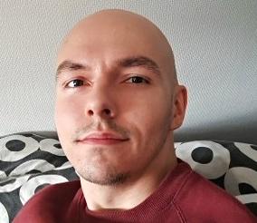Rate my young bald look. Would you date a bald guy why / why not?