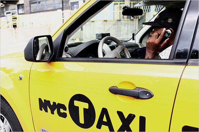 Do you think it's fine/impolite of taxi drivers to talk in the phone in a foreign language?