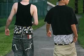 Saggin Pants?  GIRLS, do anyone of you actually like this "style"? 