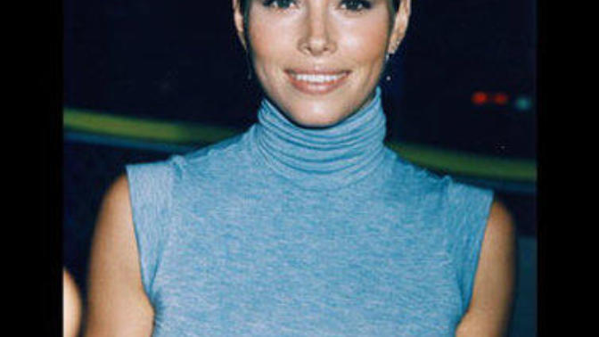 Do large boobs in a turtleneck sweater look hot or bad?