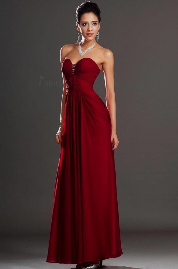I’m going to be walking my mom down the aisle. What dress should I wear for the wedding?