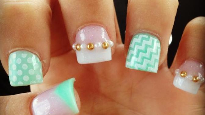 What do we think about fake/acrylic nails on girls?