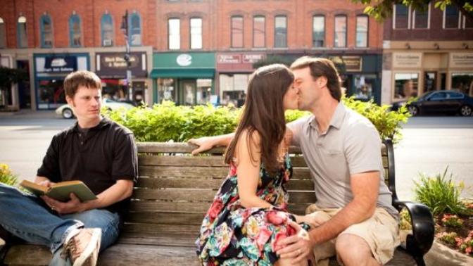 Making out in public: A no go?
