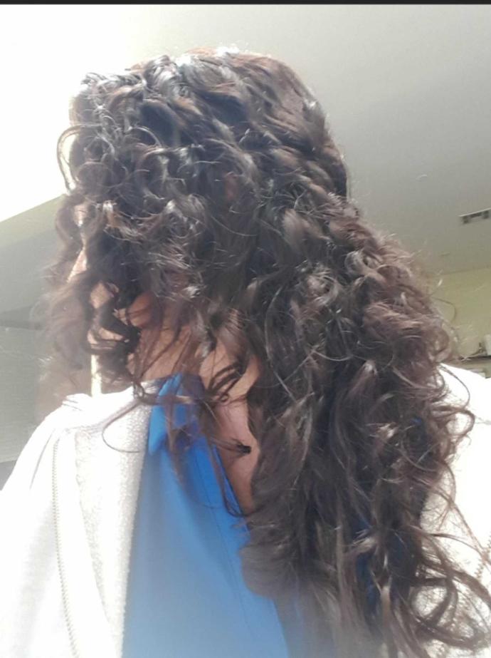 Is curly hair unattractive??