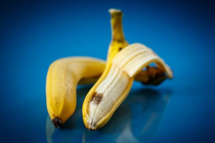Do you eat the bruised part of a banana?