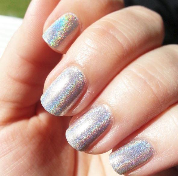 Which nail polish do you prefer?
