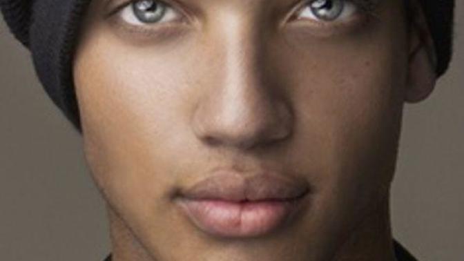 Do you girls like black or blue or green eyes?