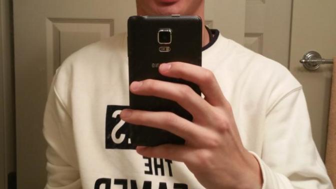 Does girl like wide nose?