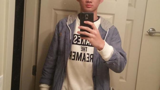 Girls, do you guys think my nose is too big? what would you rate me out of 10?