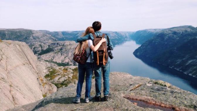 Do you prefer to date someone who challenges you or comforts you?
