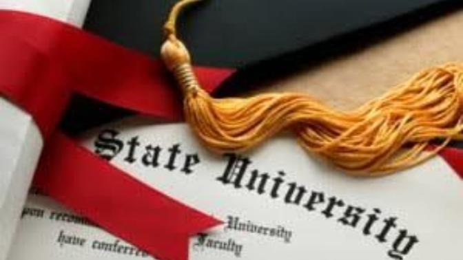 Would You Consider Dating A Person Without A College Degree?