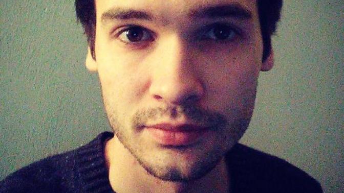 Girls, Does my thinning/bad hair make my attractiveness go way down?