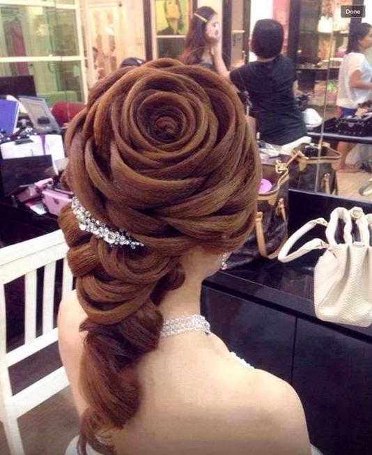 Guys, do you like when girls have complicated looking hairstyles?