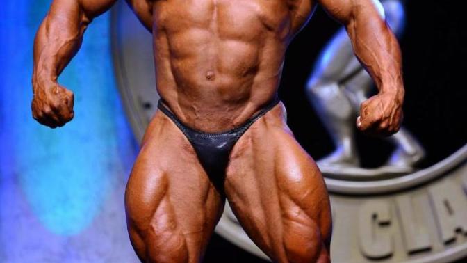 Do Mexican women or Latina women in general love Latino men with a near bodybuilder-physique?