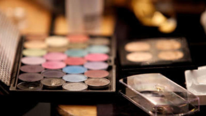 Would the world be a better place if makeup didn’t exist or it was banned?