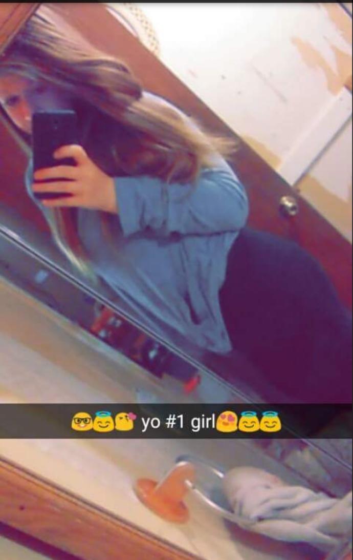 Guys? Do you think I have a big butt for a white girl or am i just average 👏😏😴?