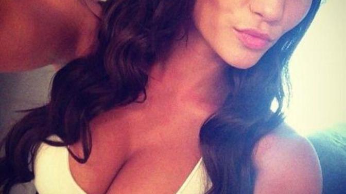Guys, Do you think it's slutty when a girl shows her cleavage in social media pics?