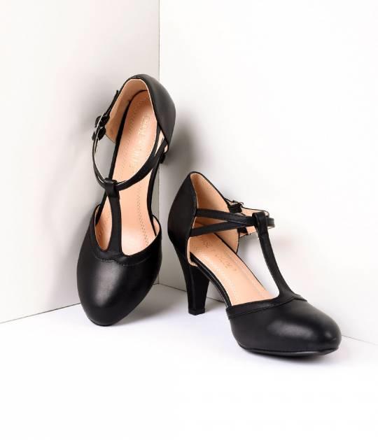 Do shorter guys dislike heels the most?