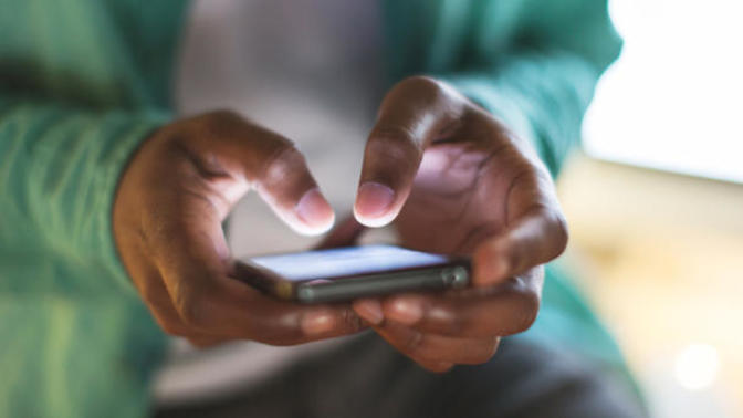 Why intentionally delay responding to messages?