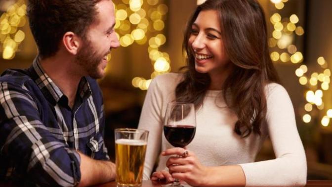Who has more tools to use in attracting a partner of the opposite sex, men or women? Why?