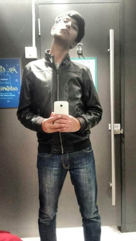 How do i look and am i dateable ??