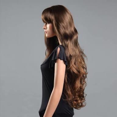 What length of hair is the most attractive on women?