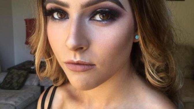 Hey been trying out some new makeup ideas 
What do you think? Look good/pretty?
Ladies or men who know about makeup any tips?
?