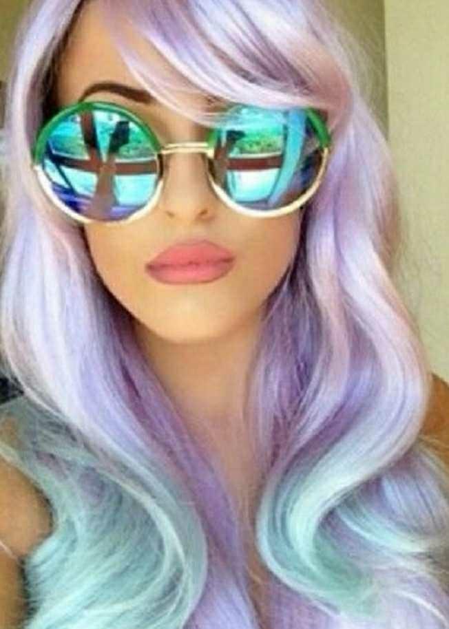 Guy gagers...Do you sterotype women with pink, blue, Green, yellow, and other unique colored hair as feminist??