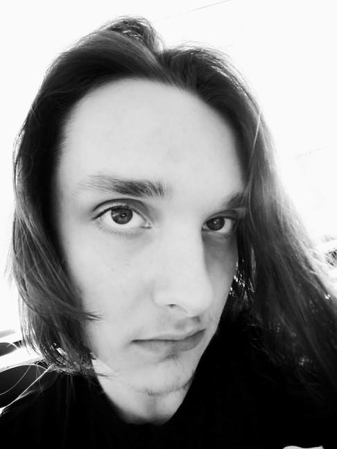 People with long hair! Whats your default hairstyle??
