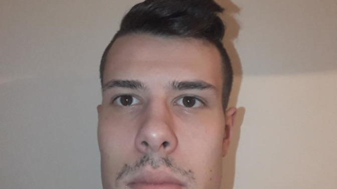 Having problems finding the best facial hair style for my face, mind helping :)?