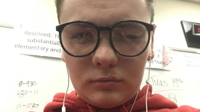 Girls, Would you date me😊?