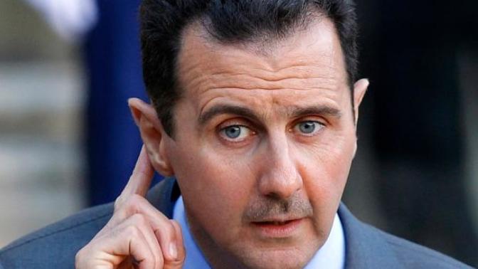 Assad has got blue eyes, he is syrian, how can it be?