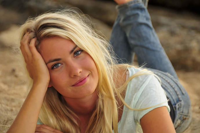 Would you prefer to be in a serious relationship or marriage with a Latina(Latin American) girl or Scandinavian girl?