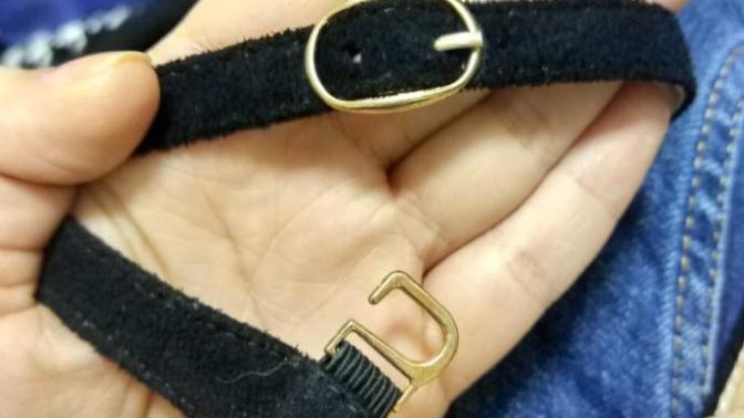 How do you clasp this shut? Sandal/shoe with weird closure?