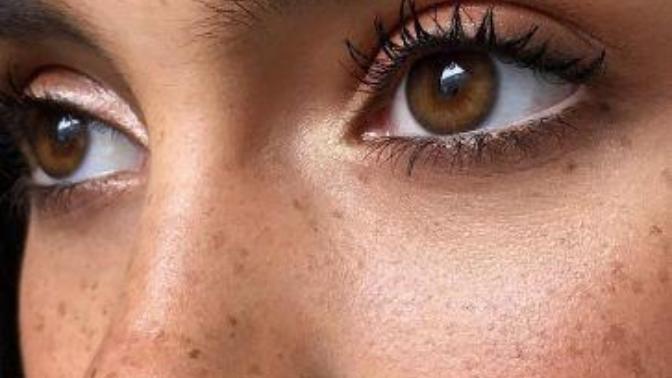 Are brown eyes on a woman boring/ugly?