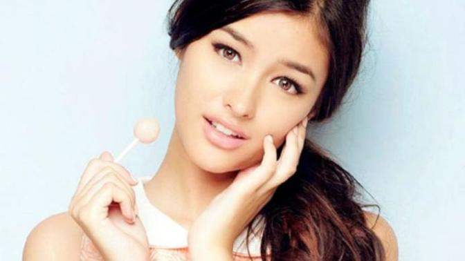 Guys, do you find naivety/innocence attractive?