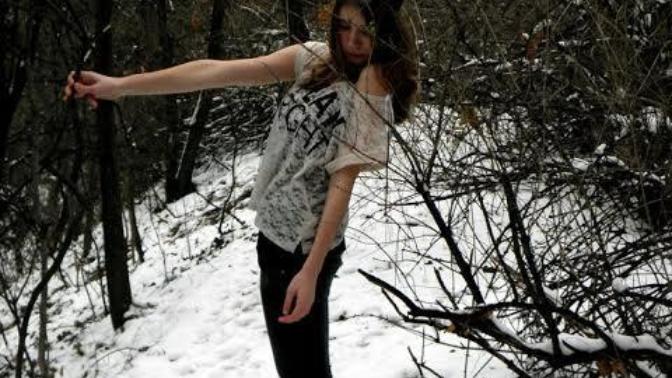 Girls, Did you ever walked barefoot on snow?