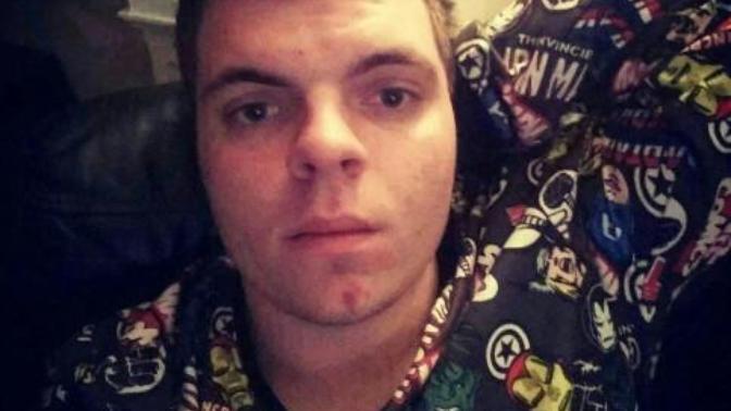 Girls, am I attractive/ average/ or am I still ugly?